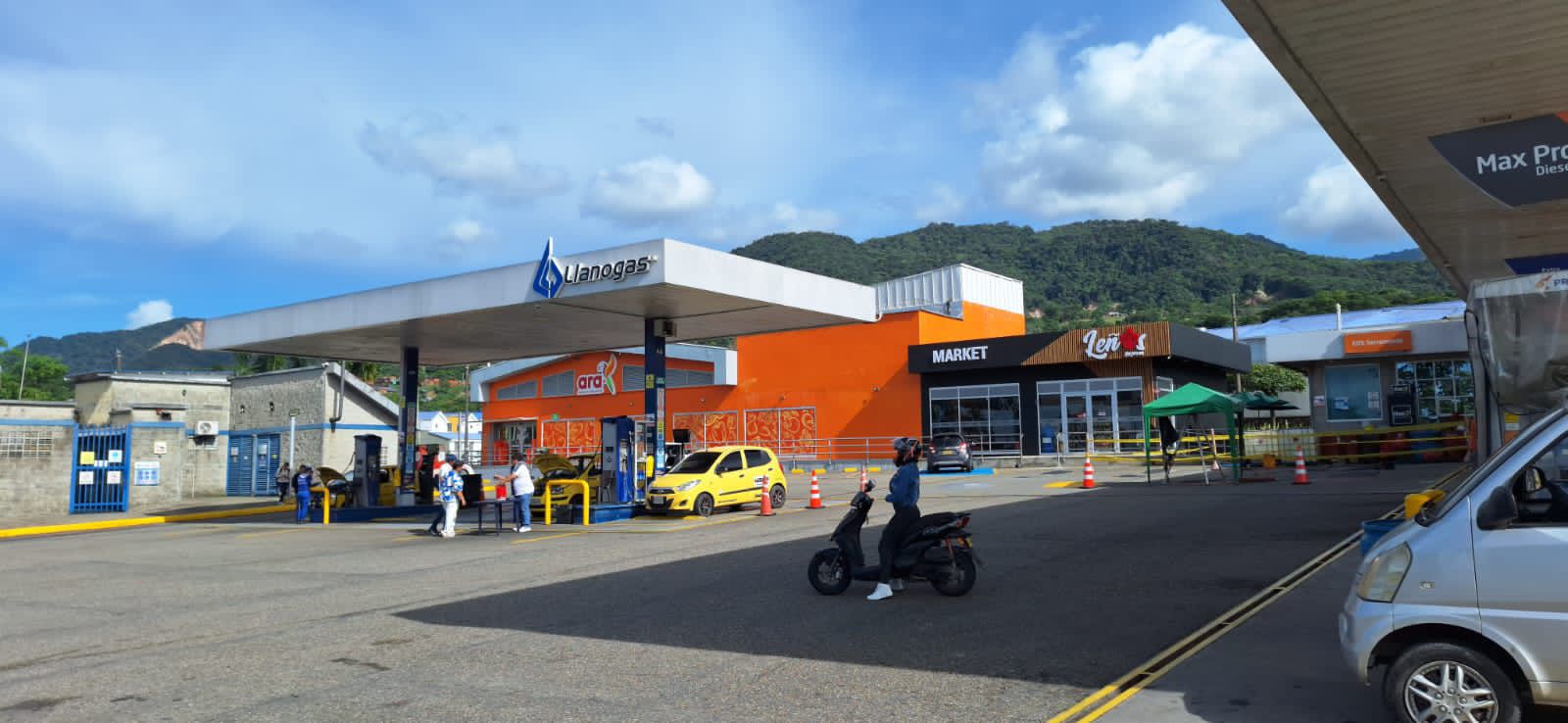 Estación de Servicio Serramonte